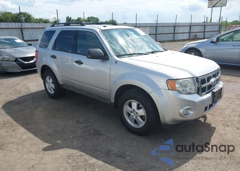 2010 Ford Escape Xlt из США, поврежденный, VIN 1FMCU0D76AKD32616